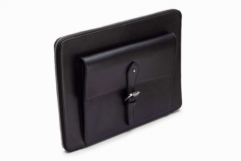Laptop Sleeve Black close-up zip closure and corner detail
