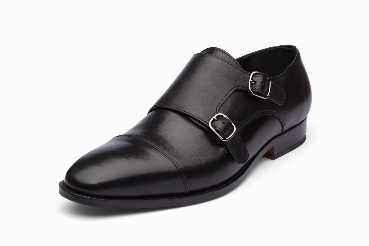 Toecap Double Monks Black close-up captoe and buckle strap detail