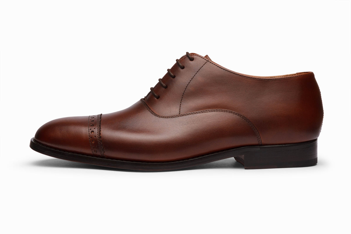 Quarter Brogue Oxford Brown side profile view showing brogue detailing