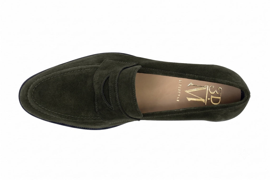 Soft Penny Loafers Green Suede close-up of penny strap detail
