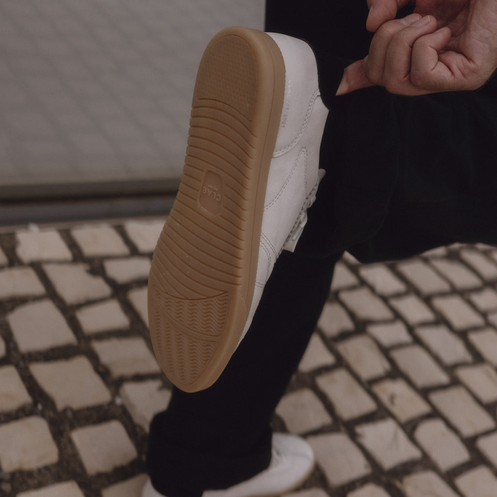 Leather Sneaker – Style F013