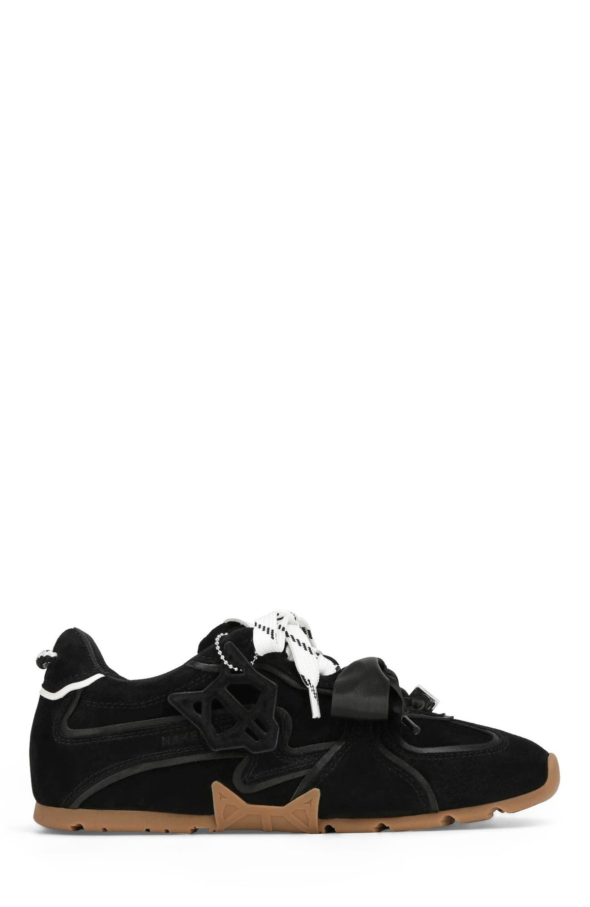 Suede Sneaker – Style N010