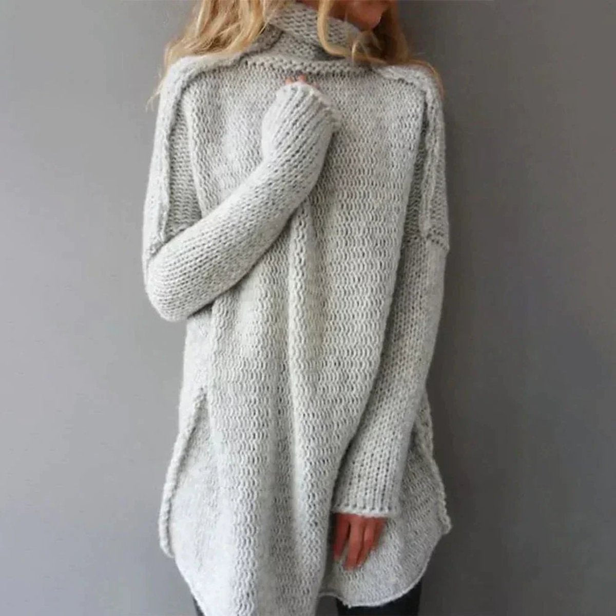 Women's Turtleneck Collar Ribbed Cuffs Chunky Knit Sweater, front view